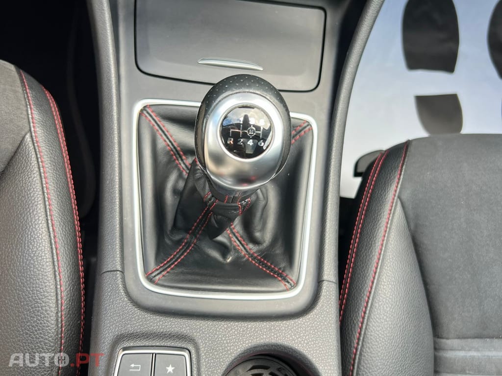 Mercedes-Benz CLA 200 CDi AMG Line