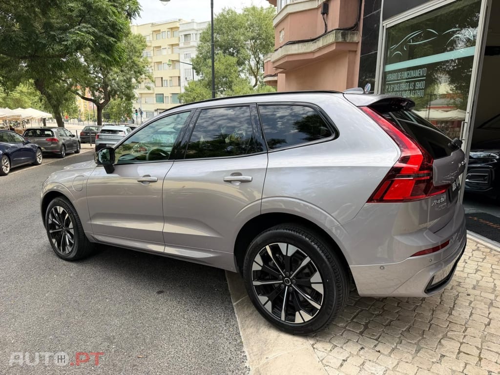 Volvo XC60 2.0 T6 PHEV Plus Bright AWD
