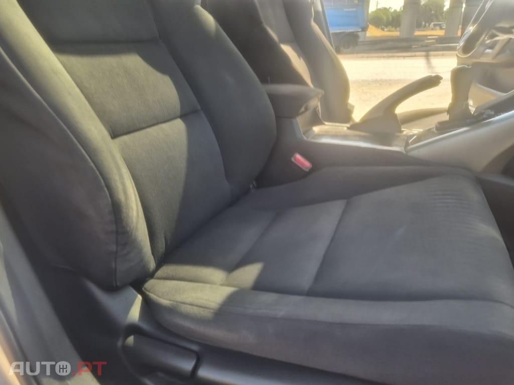 Honda Accord Tourer 2.2 i-DTEC Elegance