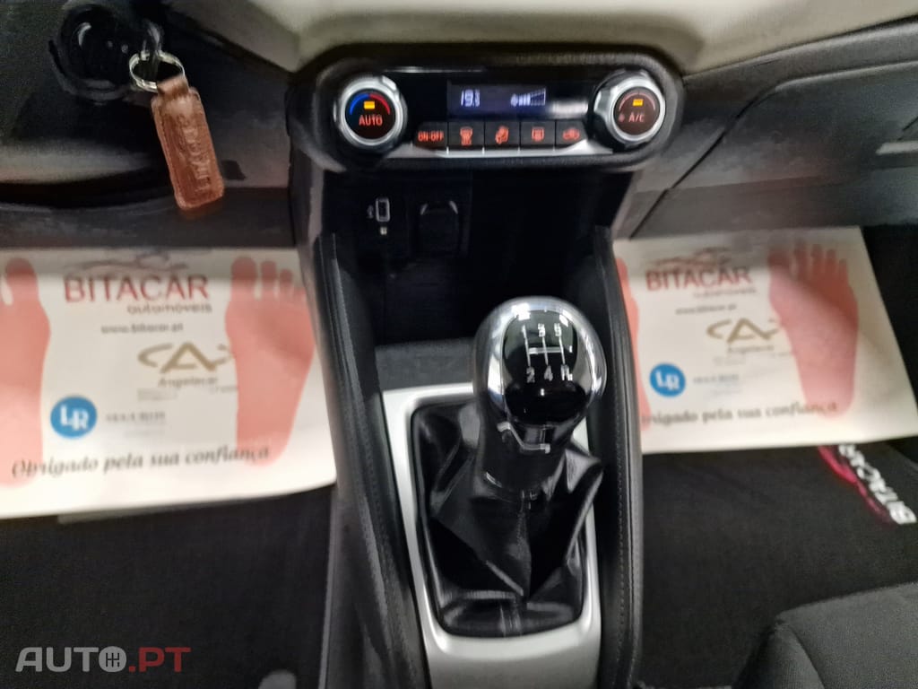 Nissan Micra 1.0 IG-T N CONNECTA