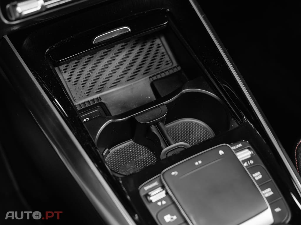 Mercedes-Benz GLA 250 e 8G-DCT AMG Line