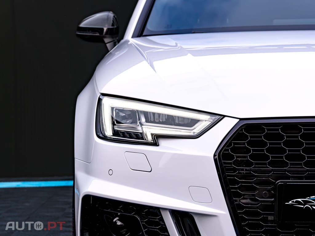 Audi A4 2.0 TDI S-line S tronic