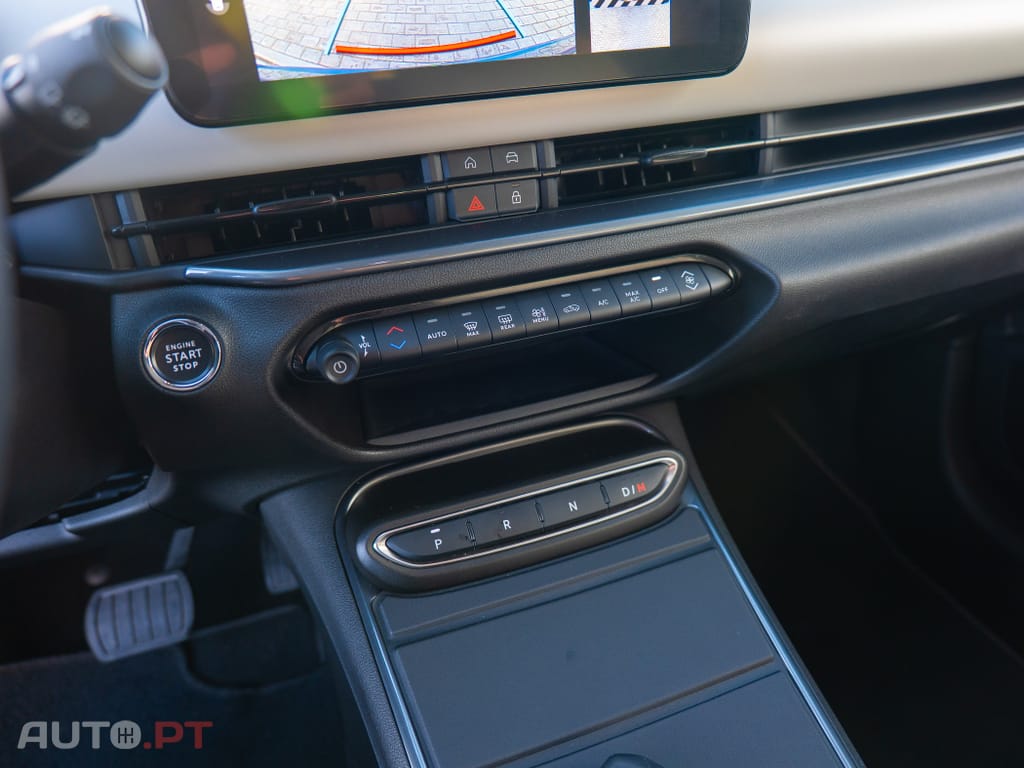 Fiat 600 1.2 Hybrid La Prima