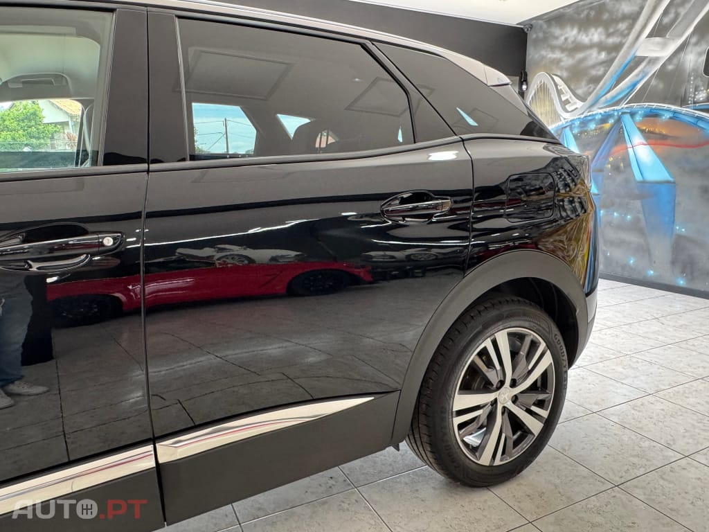 Peugeot 3008 1.6 Hybrid Active Pack e-EAT8