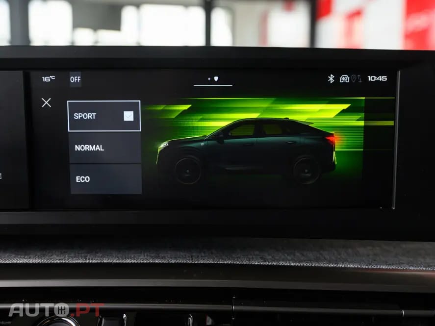 Peugeot 3008 1.2 Hybrid Allure e-DCS6