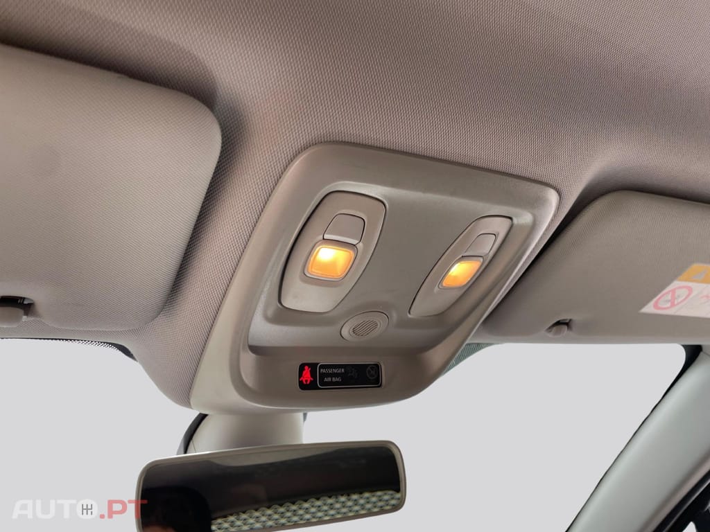 Renault Captur TCE LIMITED 