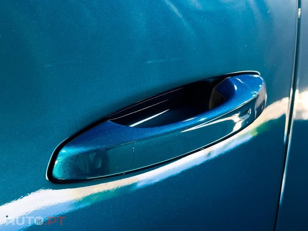 Peugeot E-3008 73 kWh GT
