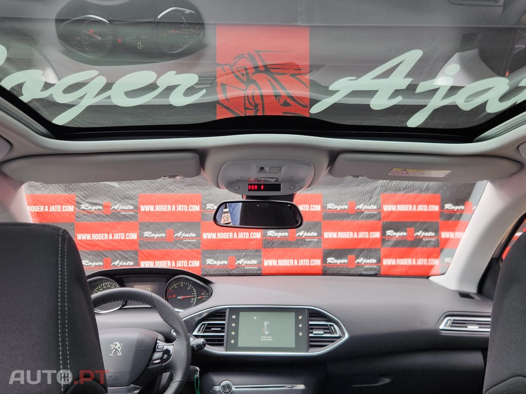 Peugeot 308 1.6 e-HDi Allure J17