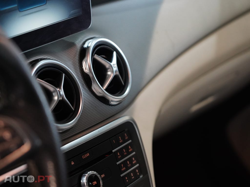 Mercedes-Benz GLA 180 CDi Urban