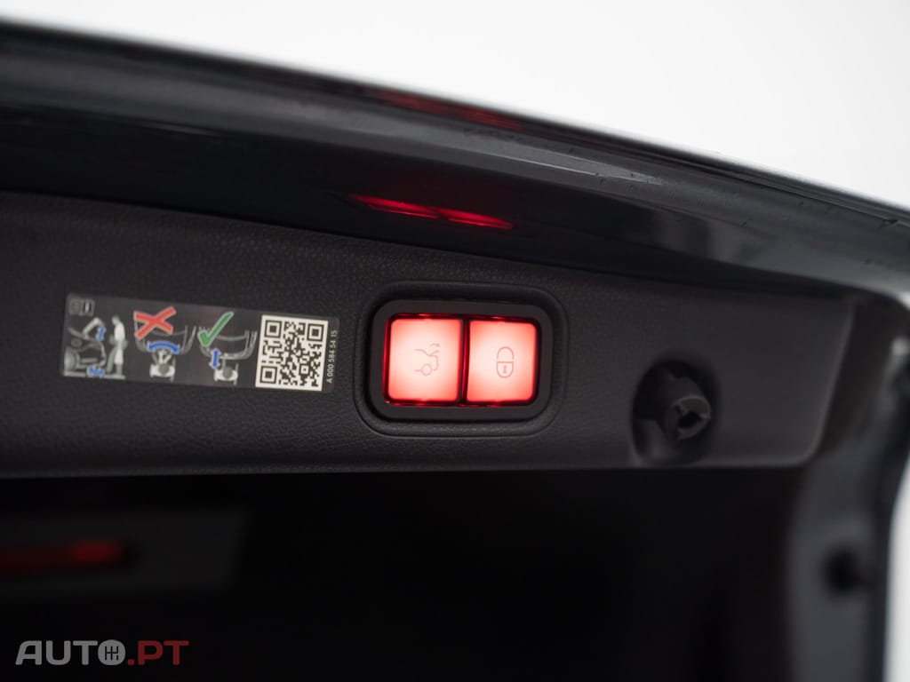 Mercedes-Benz E 300 de AMG Line