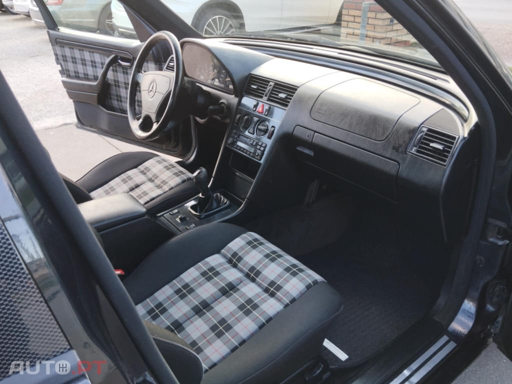 Mercedes-Benz C 250 TURBODIESEL