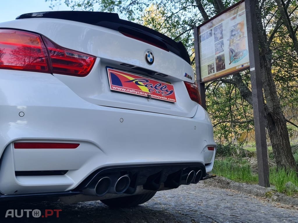 BMW M4 Auto