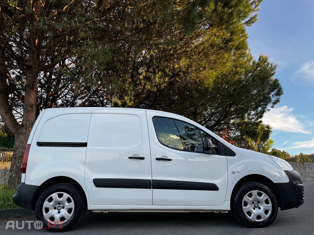 Peugeot E-Partner Elétrica