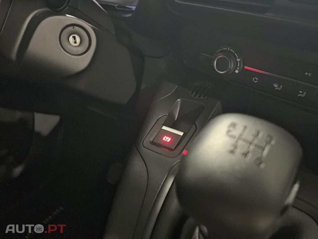 Citroen Berlingo I.V.A DEDUTÍVEL M 1.5 BlueHDi 100 S&S CVM6