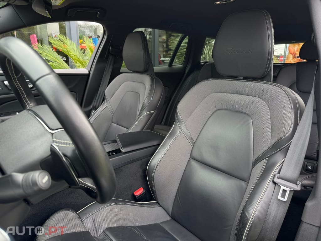 Volvo V60 2.0 D3 R-Design Geartronic