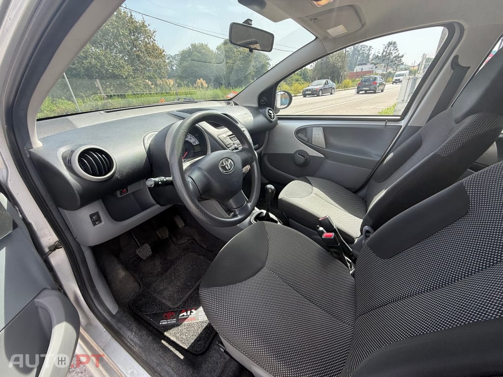 Toyota Aygo 1.0 + AC