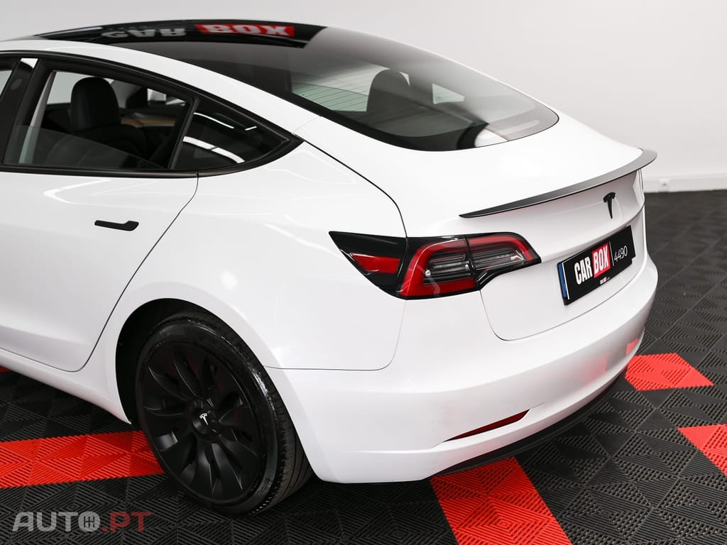 Tesla Model 3 Long Range Tração Integral Premium