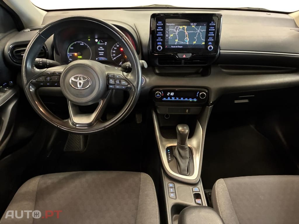 Toyota Yaris 1.5 HDF Dynamic Business  MY22