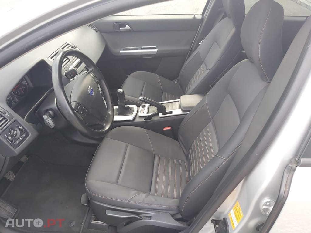 Volvo V50 1.6 D Drive Momentum Start/Stop