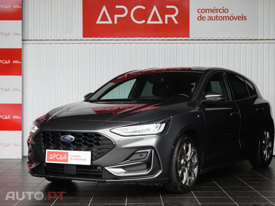 Ford Focus 1.0 EcoBoost MHEV ST-Line