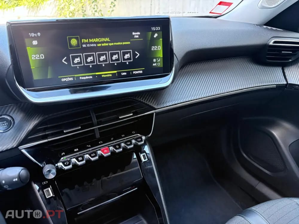 Peugeot 2008 1.2 PureTech Allure