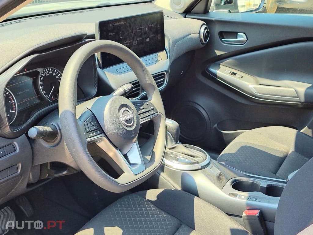 Nissan Juke 1.0 DIG-T N-Design Silver DCT