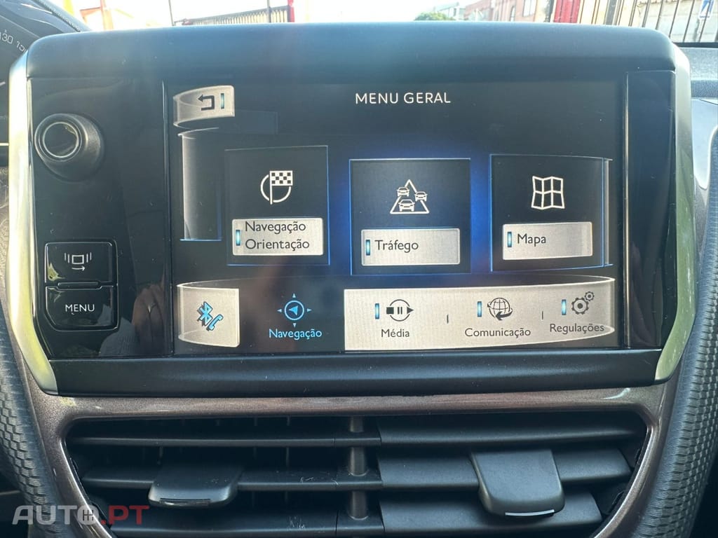 Peugeot 2008 1.2 PureTech Active