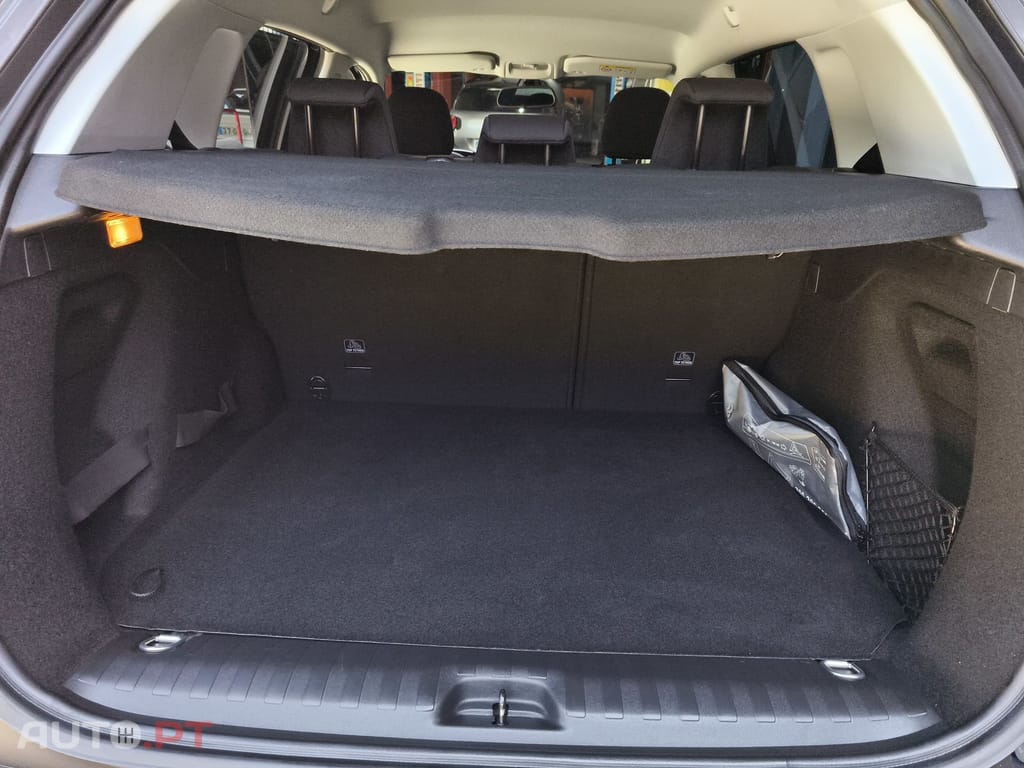 Peugeot 2008 1.2 PureTech Style