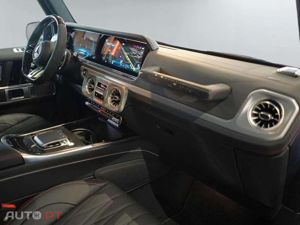 Mercedes-Benz G 63 AMG FACELIFT KEYLESS CARBON
