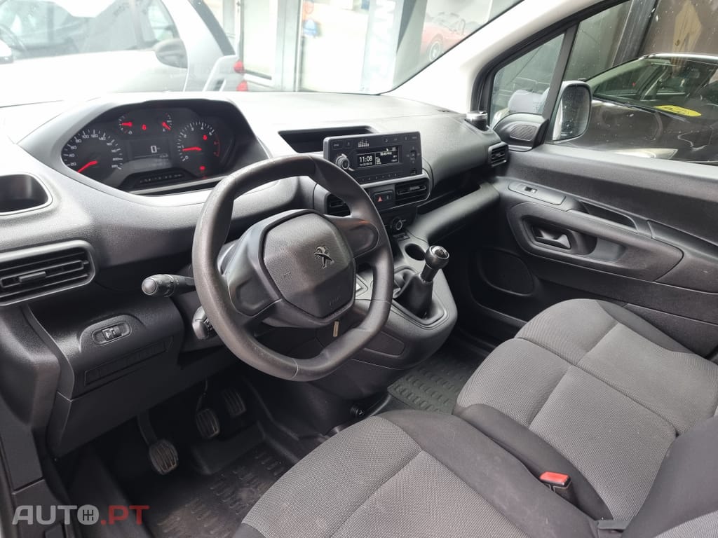 Peugeot Partner 1.6 BlueHDi L1 Premium 3L