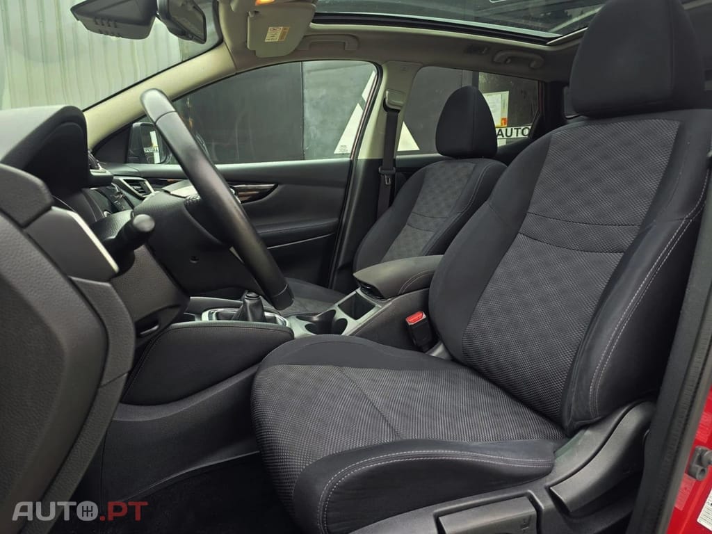 Nissan Qashqai 1.5 dCi Tekna