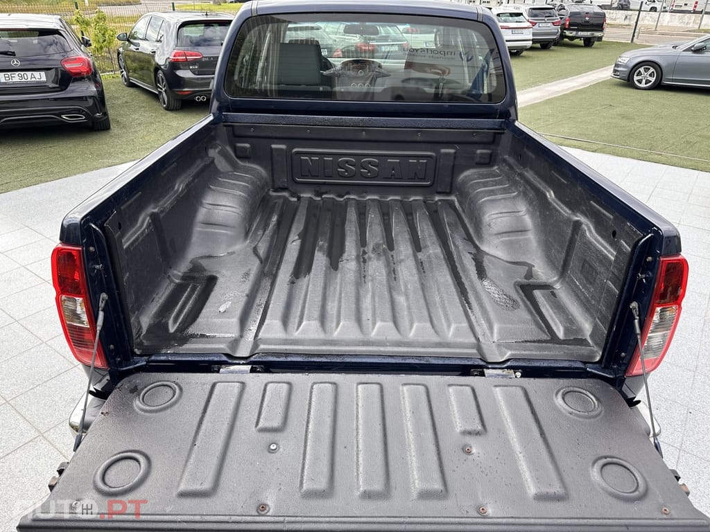 Nissan Navara 2.5 dCi 4WD (D40TT, D40T, D40M, D40BB)