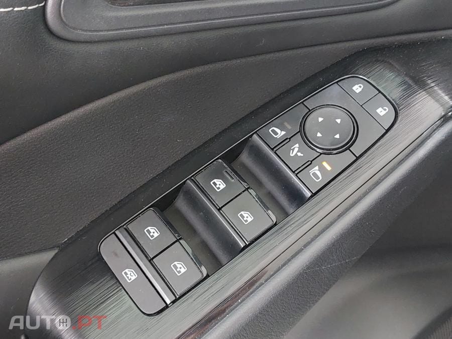 Nissan Qashqai 1.3 DIG-T N-Connecta LED+SKY