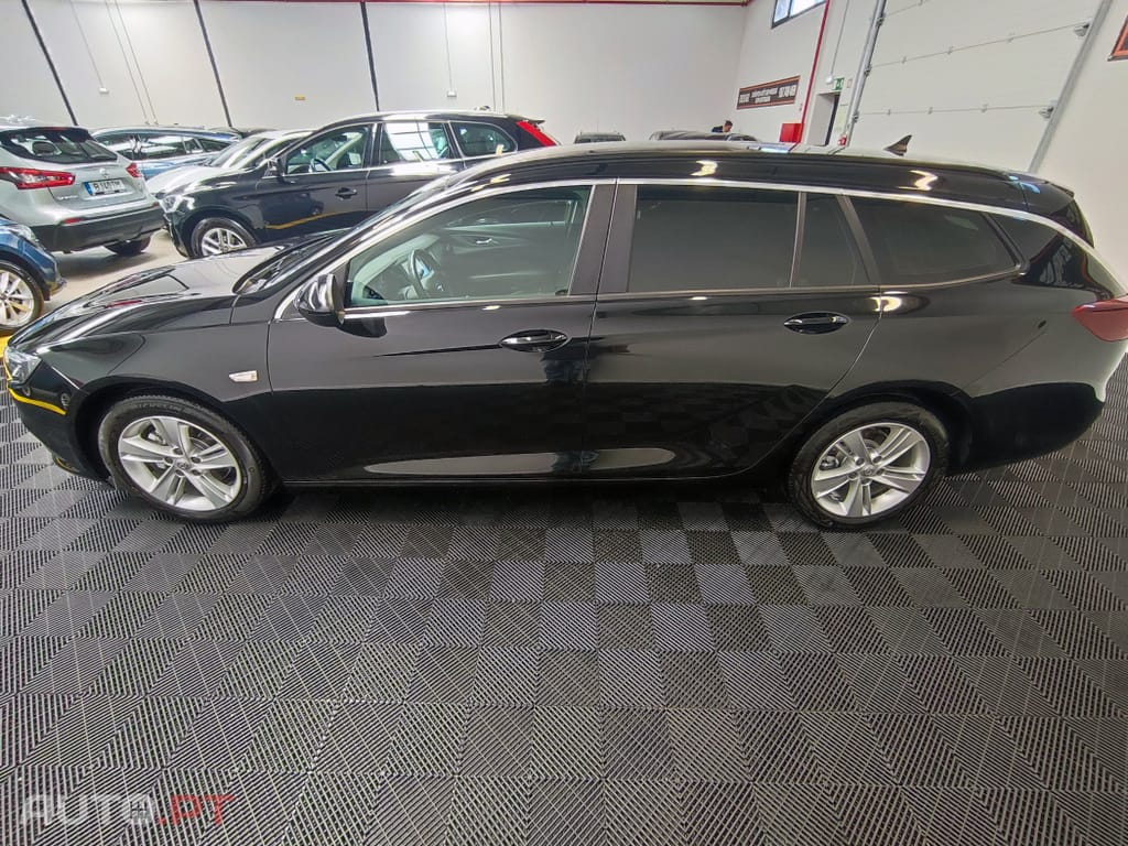 Opel Insignia 1.6 CDTI BUSINESS