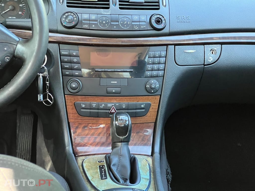 Mercedes-Benz E 220 CDI Avantgarde Aut.
