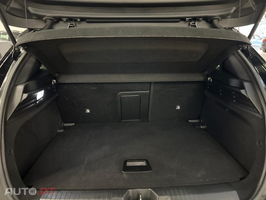 Opel Astra 1.2 T Elegance