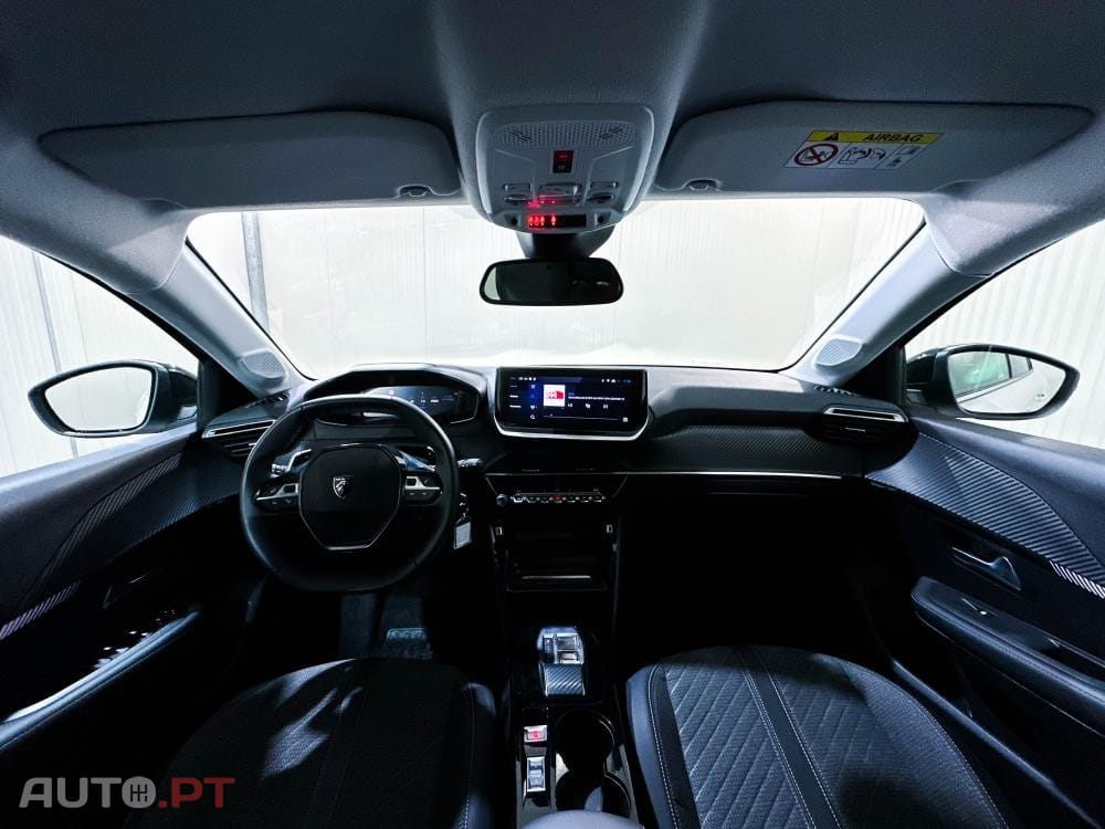 Peugeot 208 1.2 Hybrid Allure e-DCS6