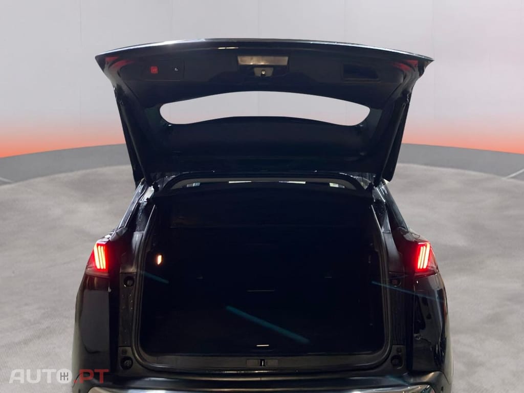 Peugeot 3008 1.6 Hybrid Allure e-EAT8