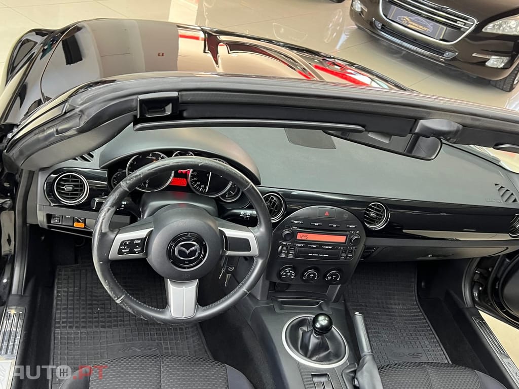 Mazda MX-5 1.8 MZR Emotion