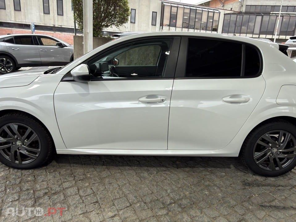 Peugeot 208 1.2 PureTech Active Pack