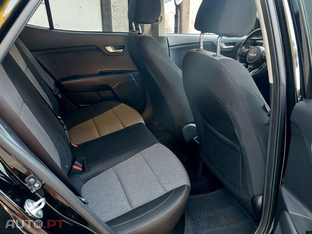 Kia Stonic 1.2 Dynamic