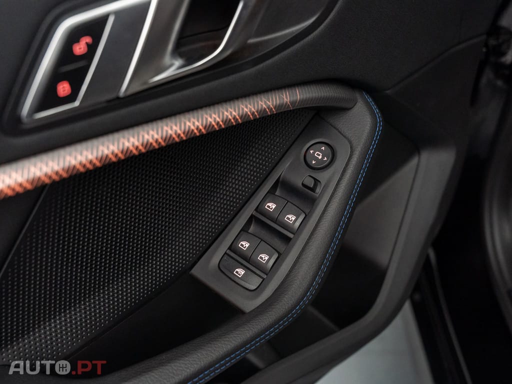 BMW 116 d Pack Desportivo M