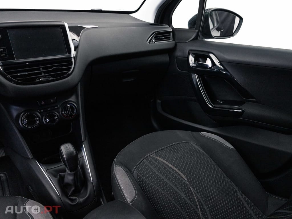 Peugeot 208 1.6 e-HDi Active