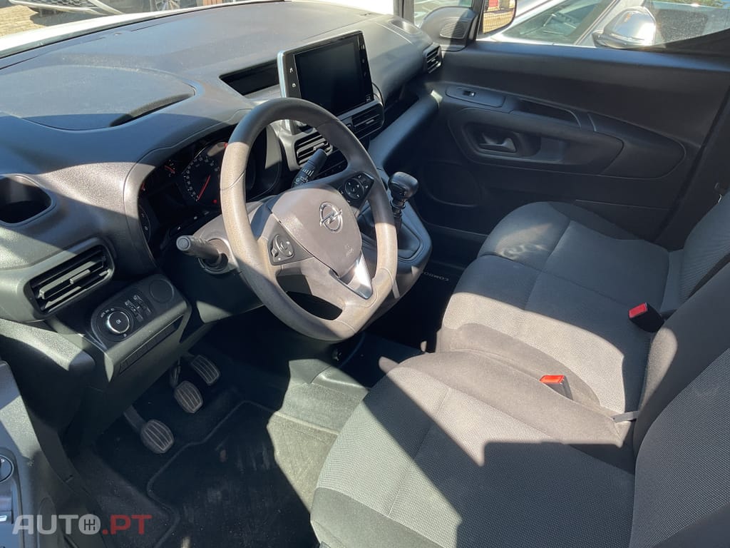 Opel Combo 1.5 CDTi L1H1 Enjoy