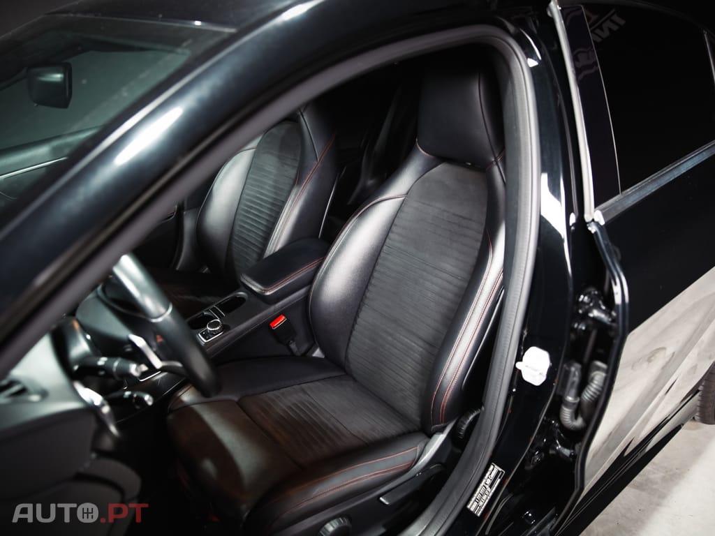 Mercedes-Benz A 180 d 7G-DCT AMG Line
