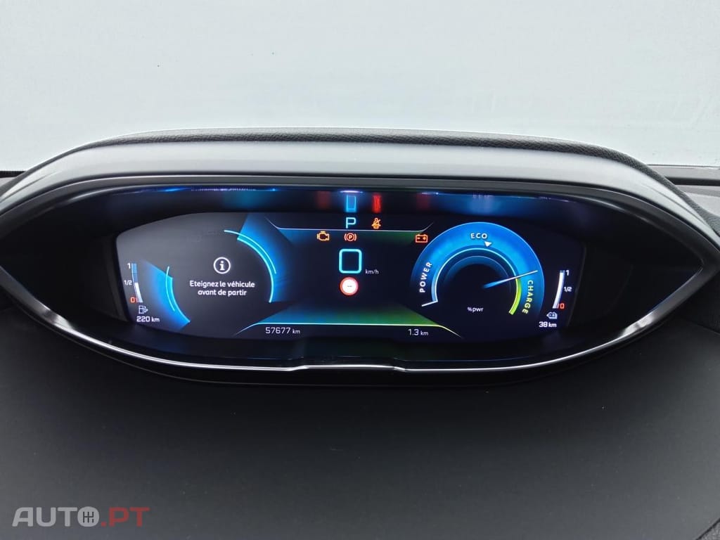 Peugeot 3008 1.6 Hybrid4 Allure Pack e-EAT8