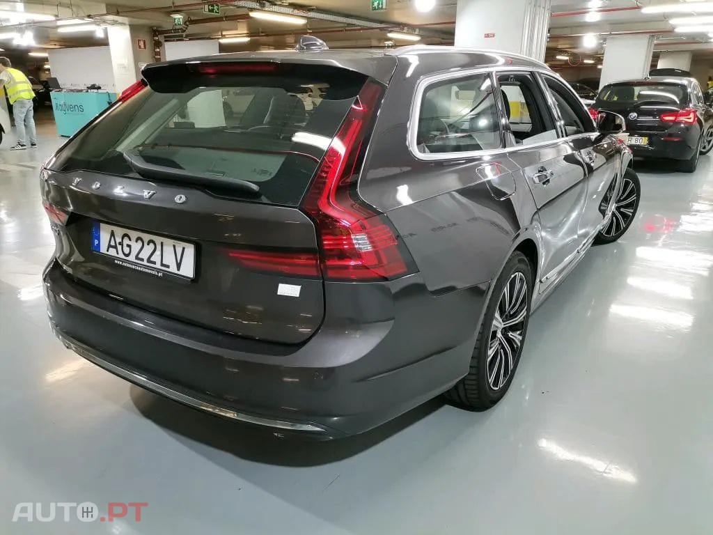 Volvo V90 2.0 T6 PHEV Inscription AWD