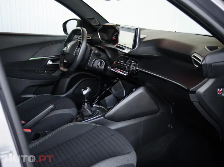Peugeot 2008 1.2 PureTech Active