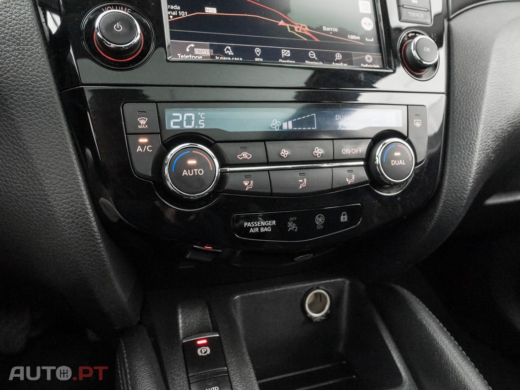 Nissan Qashqai 1.3 DIG-T N-Connecta