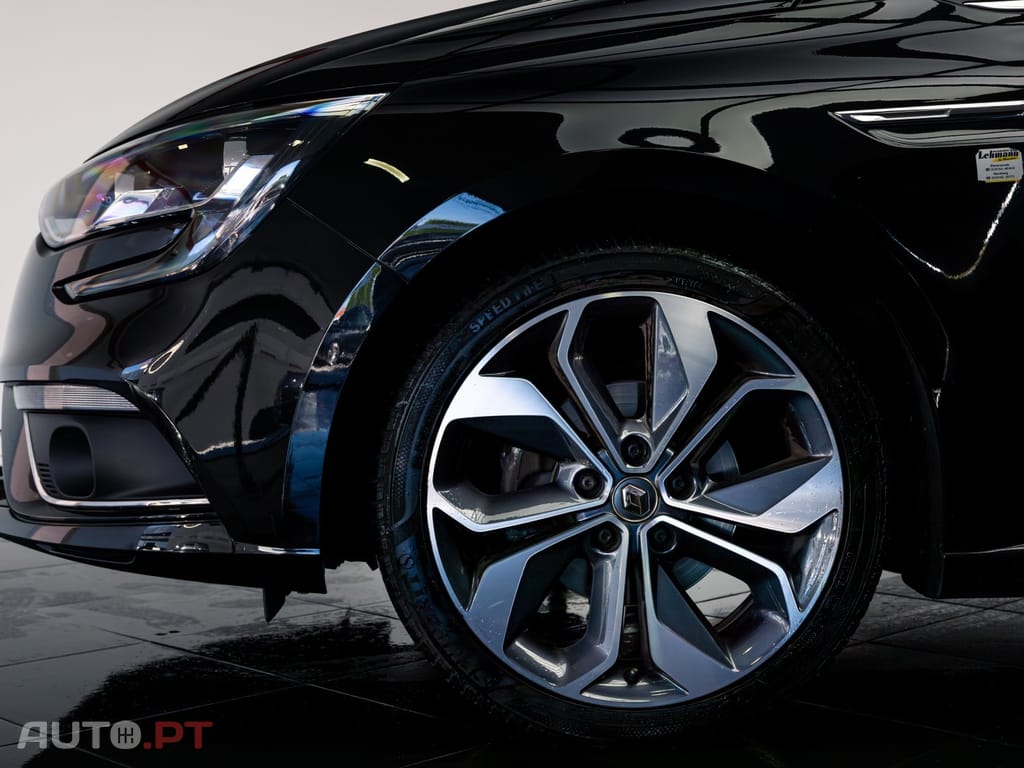 Renault Mégane Sport Tourer 1.2 TCE Dynamique S SS